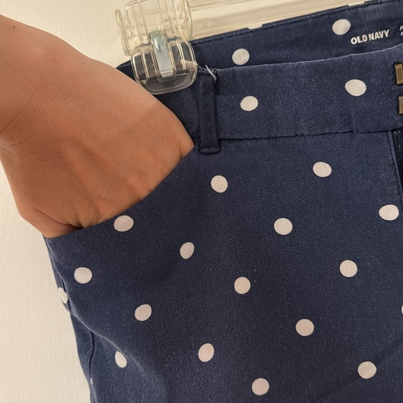 Old Navy Pixie Ankle Pant Size 10 Blue with White Polka Dots - Picture 3 of 5
